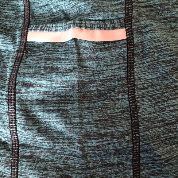 ATHLETIC WORKS Womens Top Size XL 16-18 Lightweight 1/4 Zip Front New - Picture 6 of 10